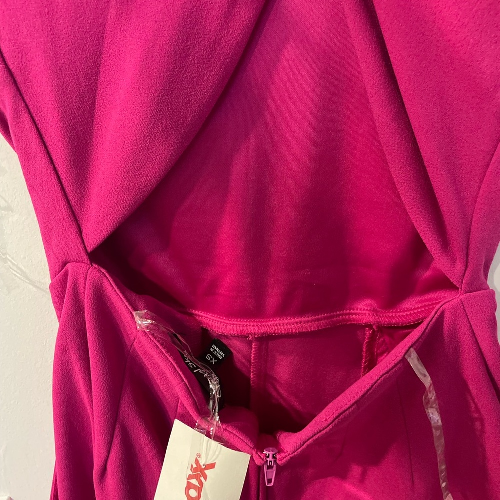 Pink Backless Jumpsuit - Picture 4 of 4